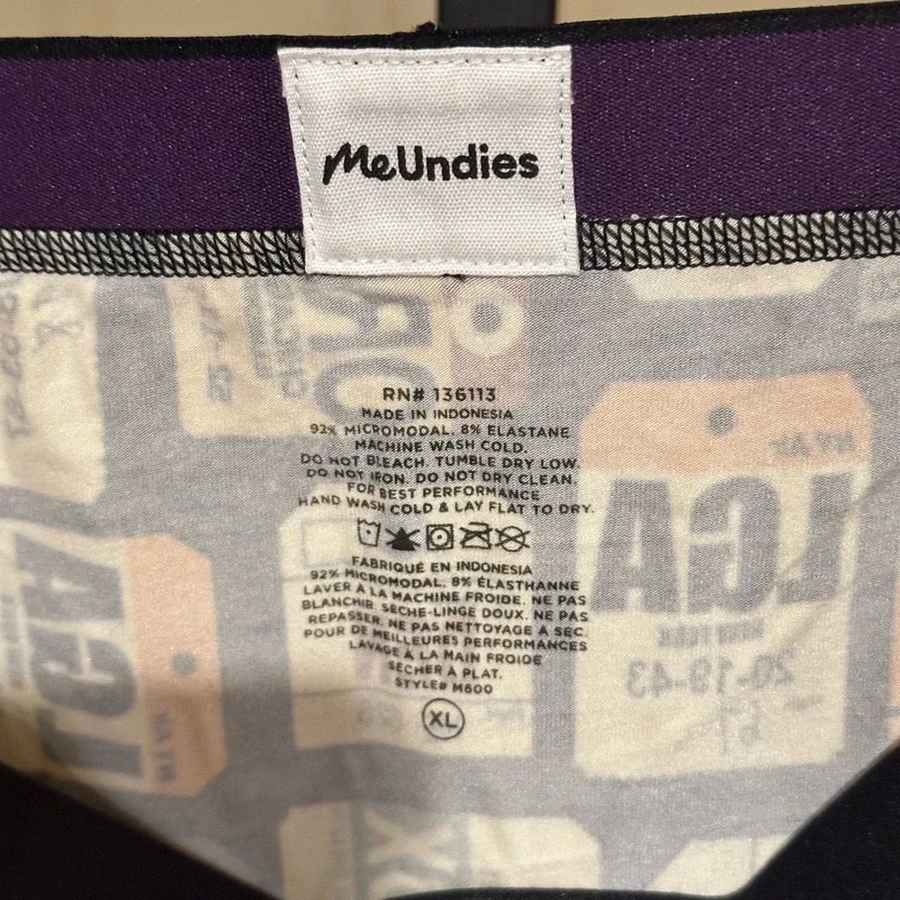 MeUNDIES men’s PACK YOUR BAGS BOXER BRIEF NO FLY OPENING